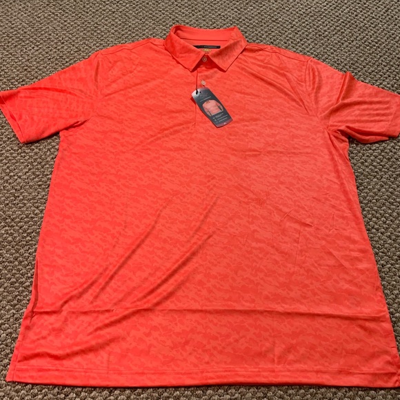 Greg Norman Polo Golf New With Tags. Dot Shark Print. - Picture 1 of 4